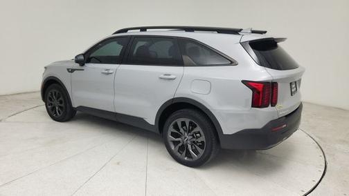 Gray 2023 Kia Sorento X-Line EX
