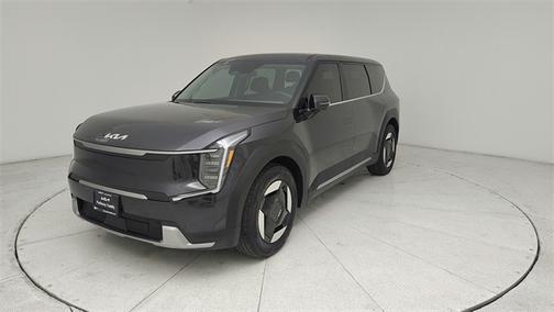 2026 Kia EV9 Light Long Range