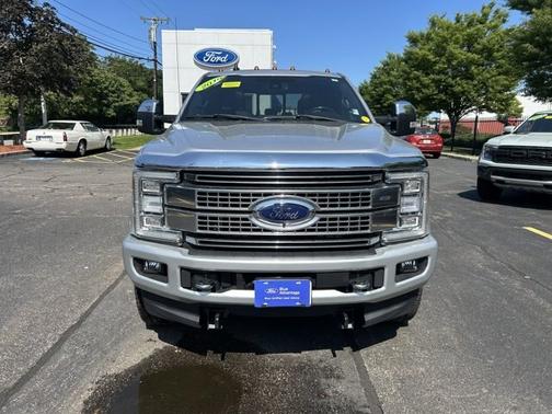 2019 Ford F-350 PLATINUM