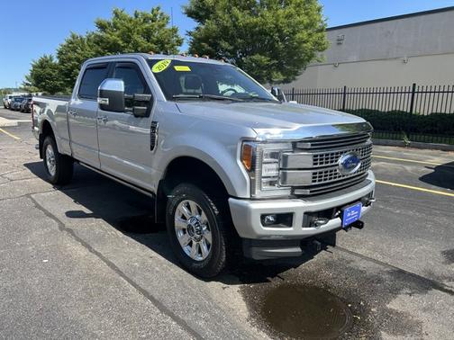 2019 Ford F-350 PLATINUM