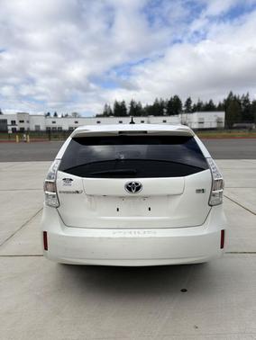 2012 Toyota Prius v Two