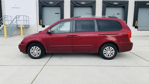 2012 Kia Sedona LX