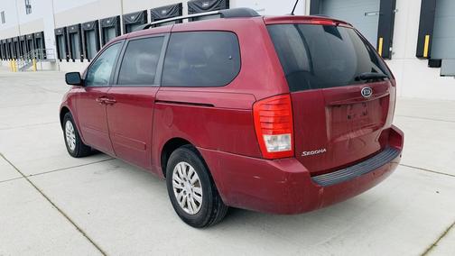 2012 Kia Sedona LX