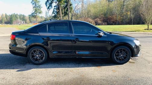 2015 Volkswagen Jetta Auto SE w/Connectivity