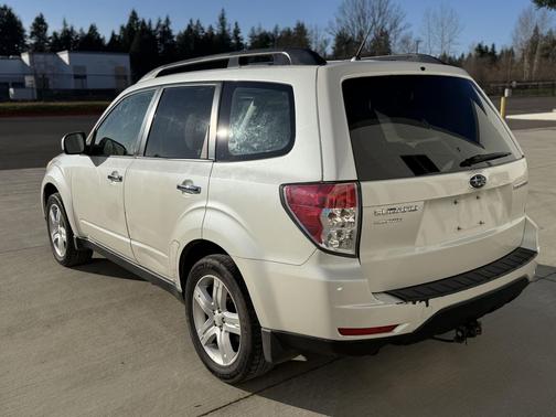 2010 Subaru Forester 2.5 X Premium