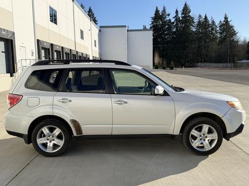 2010 Subaru Forester 2.5 X Premium