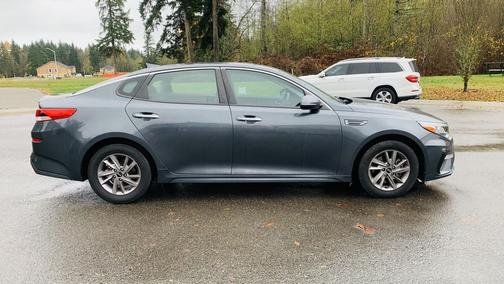 2020 Kia Optima LX