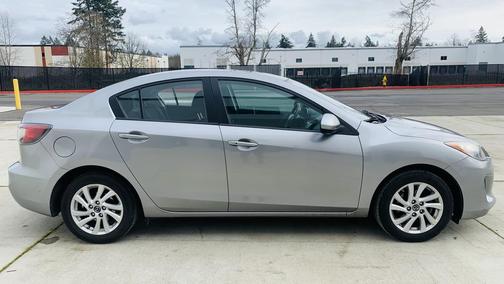 2013 Mazda Mazda3 i Touring
