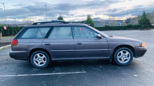1996 Subaru Legacy Base