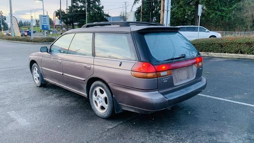 1996 Subaru Legacy Base