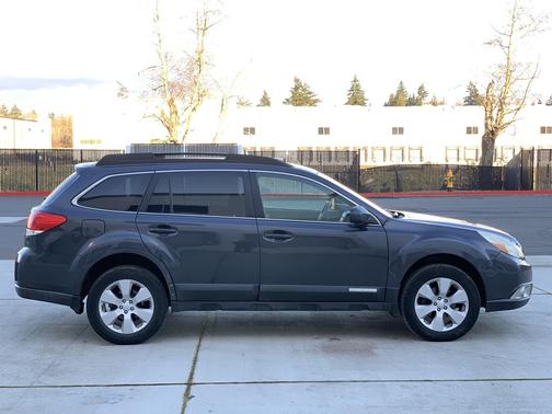 2011 Subaru Outback 2.5 i Premium