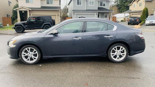 2012 Nissan Maxima SV