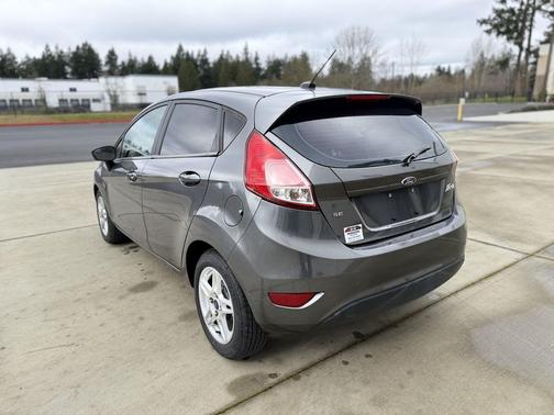 2017 Ford Fiesta SE