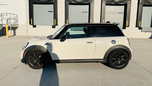 2011 MINI Cooper S Base