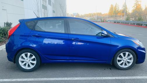 2013 Hyundai Accent SE