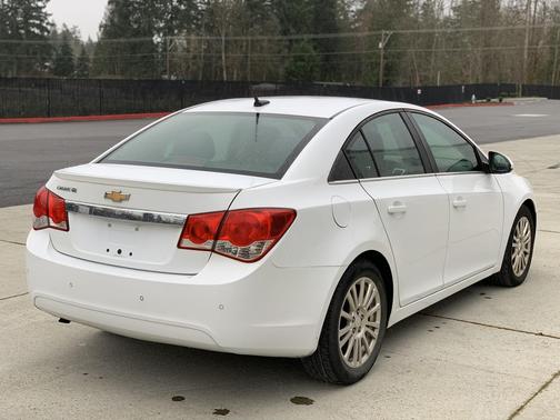 Summit White 2012 Chevrolet Cruze ECO