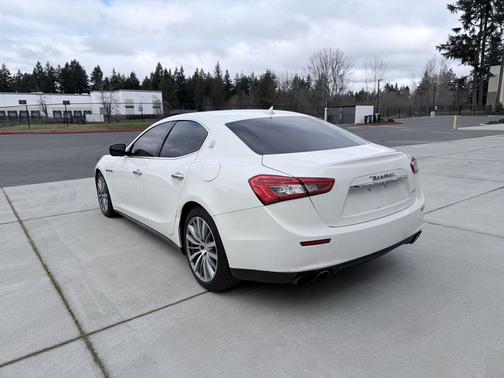 2015 Maserati Ghibli Base