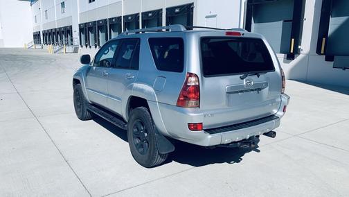 2005 Toyota 4Runner SR5 V8