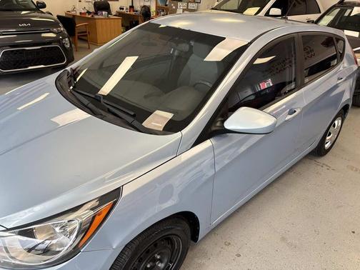 2012 Hyundai Accent GS