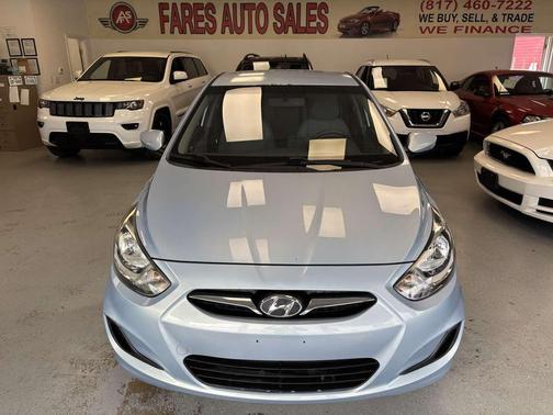 2012 Hyundai Accent GS