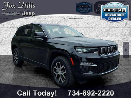 Diamond Black Crystal Pearlcoat 2024 Jeep Grand Cherokee Limited