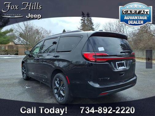 2026 Chrysler Pacifica Limited