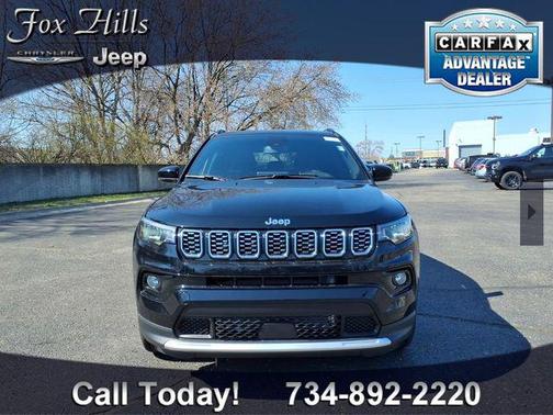 Diamond Black Crystal Pearlcoat 2026 Jeep Compass Limited