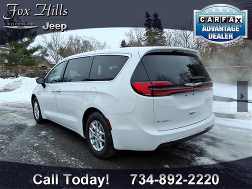 2025 Chrysler Pacifica L