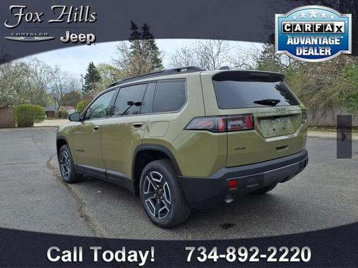 '41 2026 Jeep Cherokee Laredo