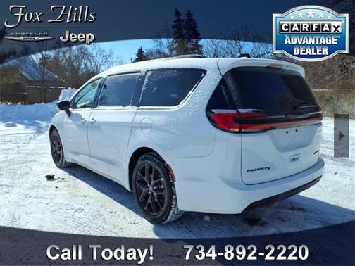 2025 Chrysler Pacifica Limited