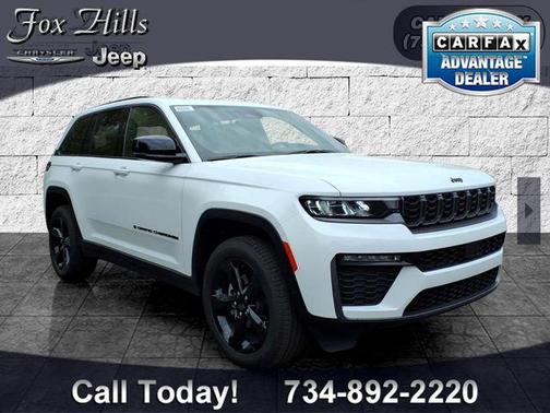 Bright White Clearcoat 2026 Jeep Grand Cherokee Limited
