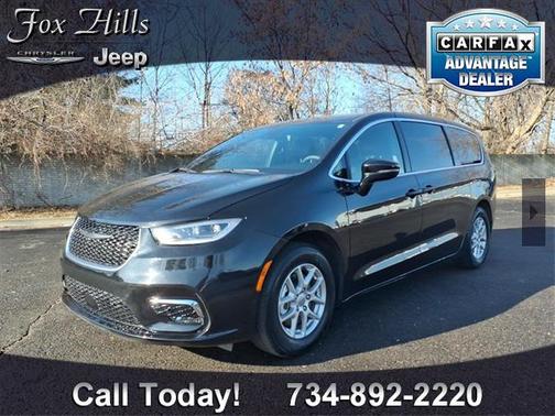 2025 Chrysler Pacifica L