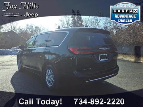 2025 Chrysler Pacifica L