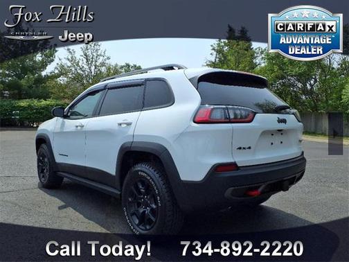 2021 Jeep Cherokee Trailhawk