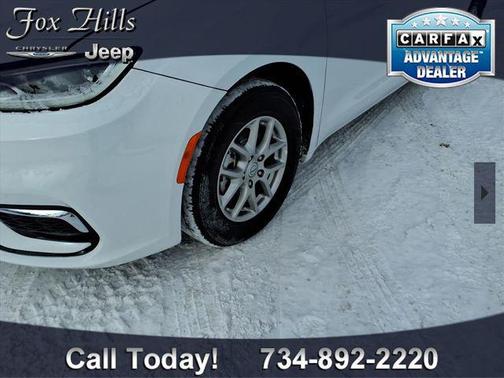 2025 Chrysler Pacifica L