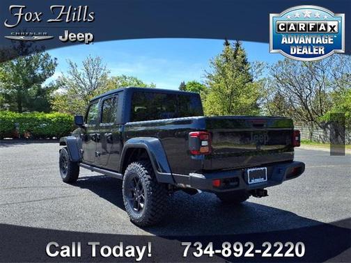 2025 Jeep Gladiator Willys