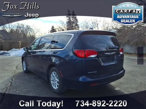 2017 Chrysler Pacifica Touring