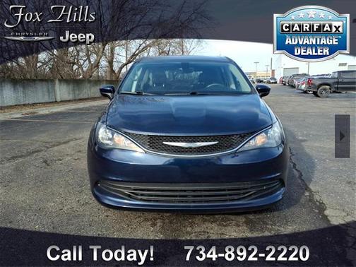 2017 Chrysler Pacifica Touring