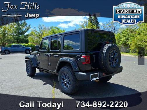 Black Clearcoat 2026 Jeep Wrangler 85th Anniversary