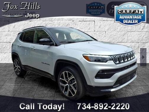 Silver Zynith Metallic Clearcoat 2025 Jeep Compass Limited