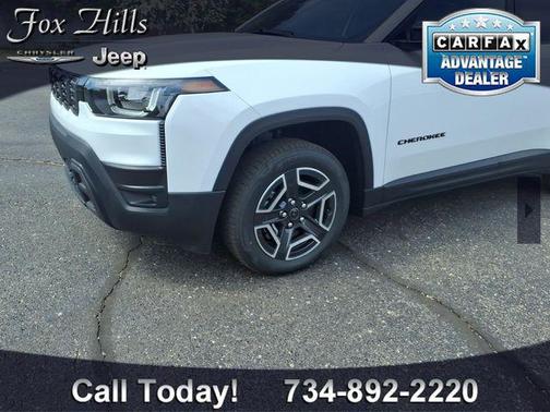 Bright White Clearcoat 2026 Jeep Cherokee Laredo 4x4
