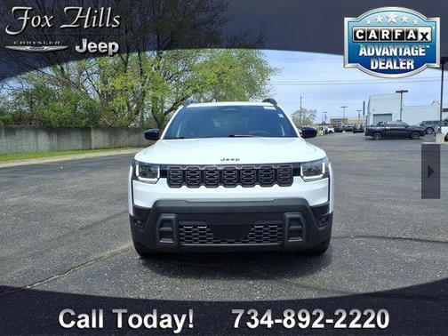 Bright White Clearcoat 2026 Jeep Cherokee Laredo 4x4