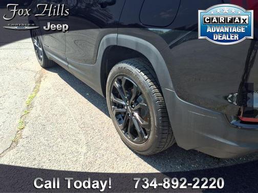 Ebony Twilight Metallic 2019 GMC Terrain SLE