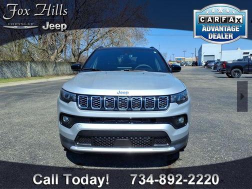 Silver Zynith Metallic Clearcoat 2024 Jeep Compass Limited