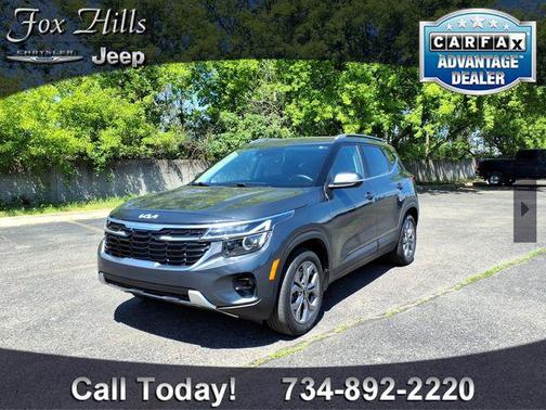 Gravity Gray 2024 Kia Seltos S