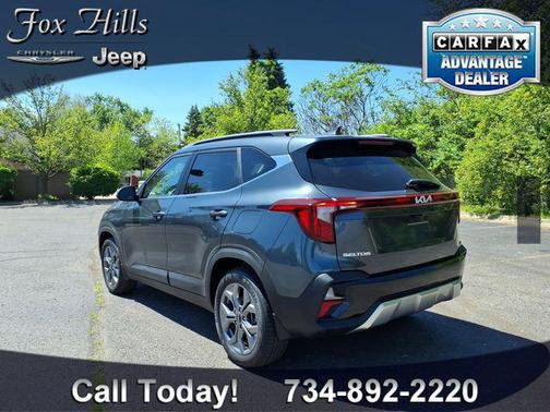 Gravity Gray 2024 Kia Seltos S