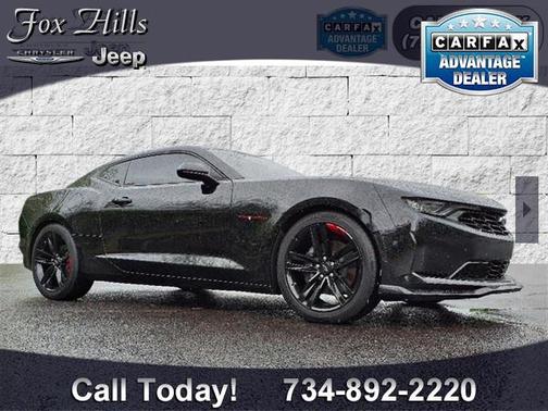 2022 Chevrolet Camaro RWD Coupe LT1