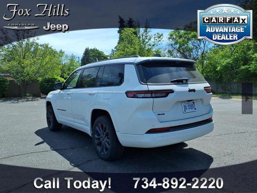 Bright White Clearcoat 2026 Jeep Grand Cherokee L Limited