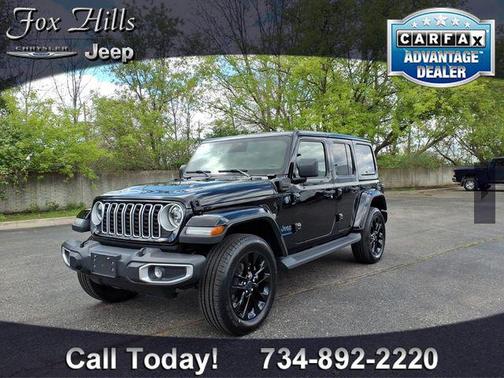 Black Clearcoat 2025 Jeep Wrangler 4xe Sahara