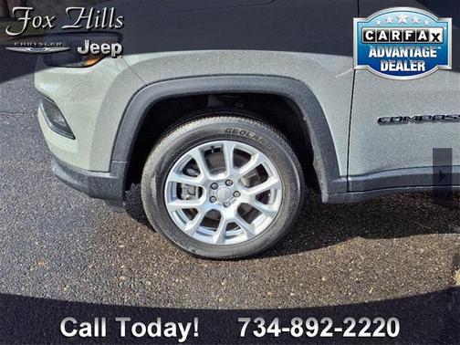 2023 Jeep Compass Latitude Lux